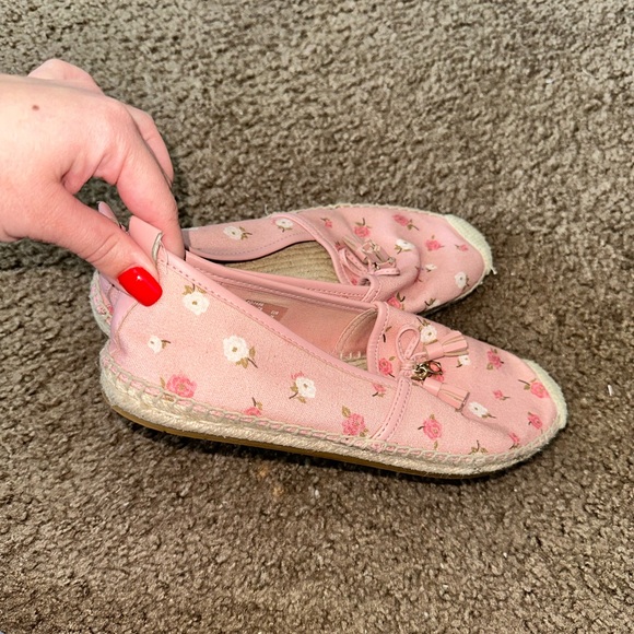 ESPADRILLES
Coach - Picture 6 of 10